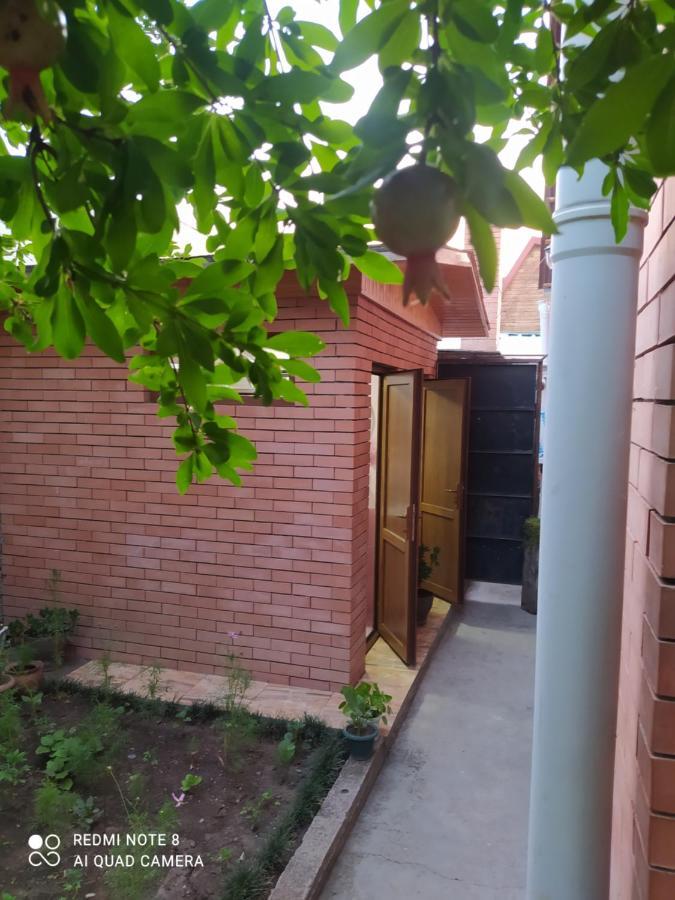 Villa In Tbiliszi Kültér fotó