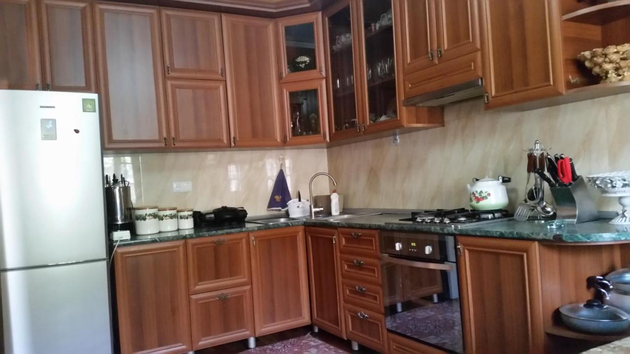 Villa In Tbiliszi Kültér fotó