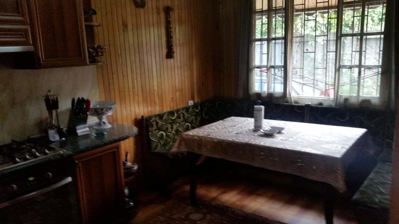 Villa In Tbiliszi Kültér fotó
